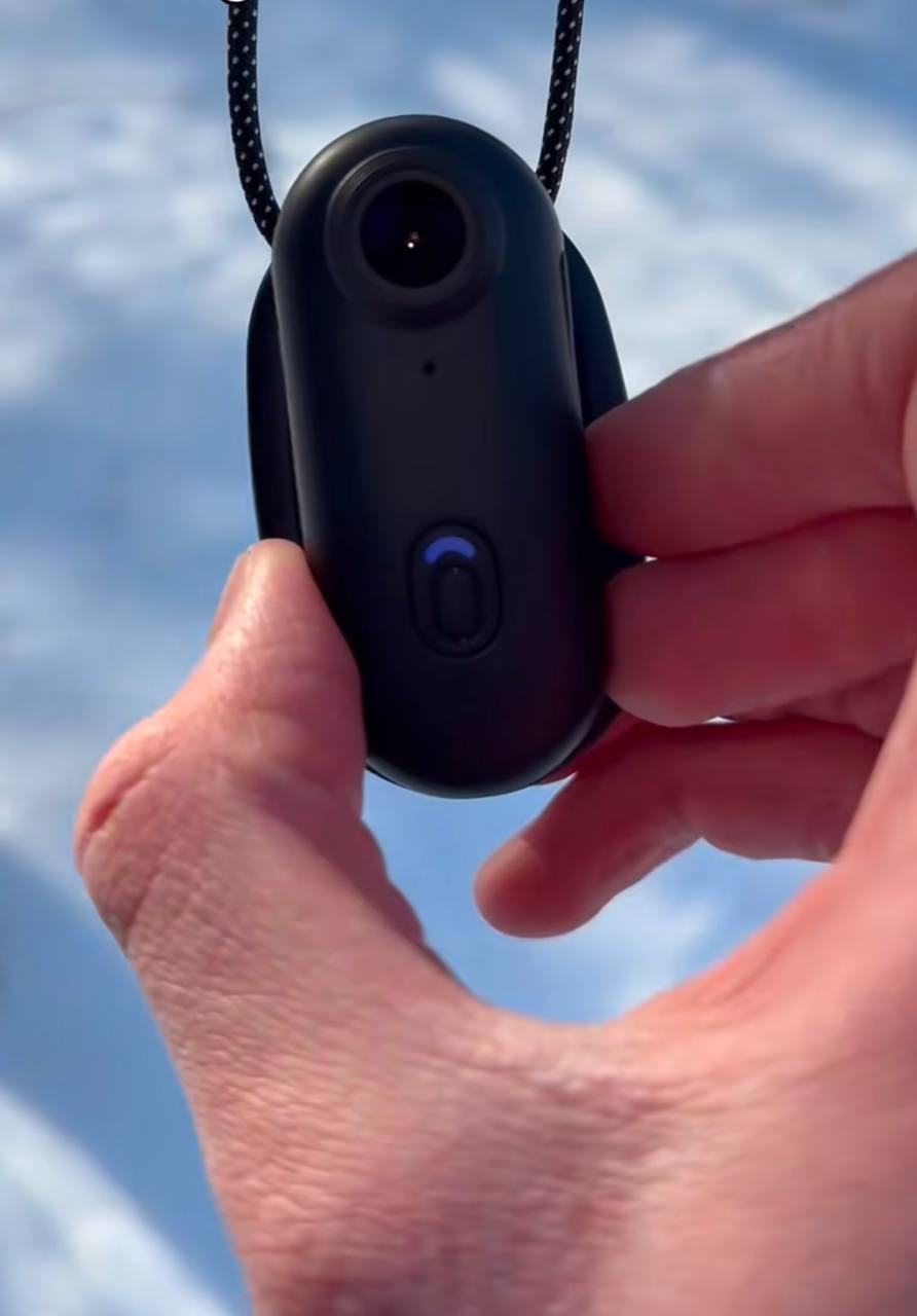NeckCam HD - The Ultimate Hands-Free Magnetic Camera for Effortless Filming!